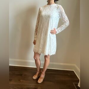 Classic White Lace Long-Sleeve Shift Dress